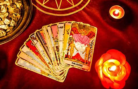 Free Daily Love Tarot Reading